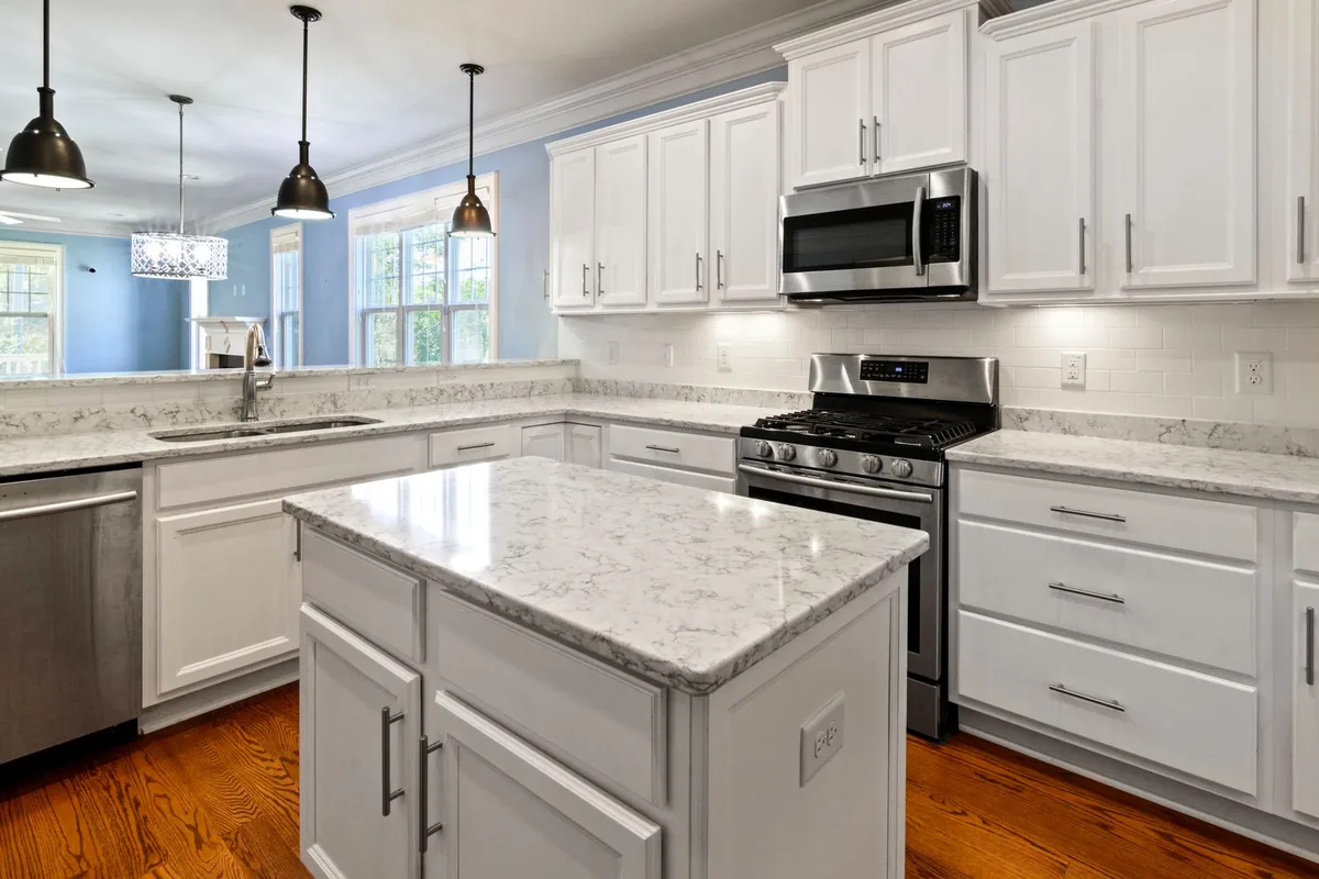 Filth & Squalor Cleanup in Harrisonville, MO